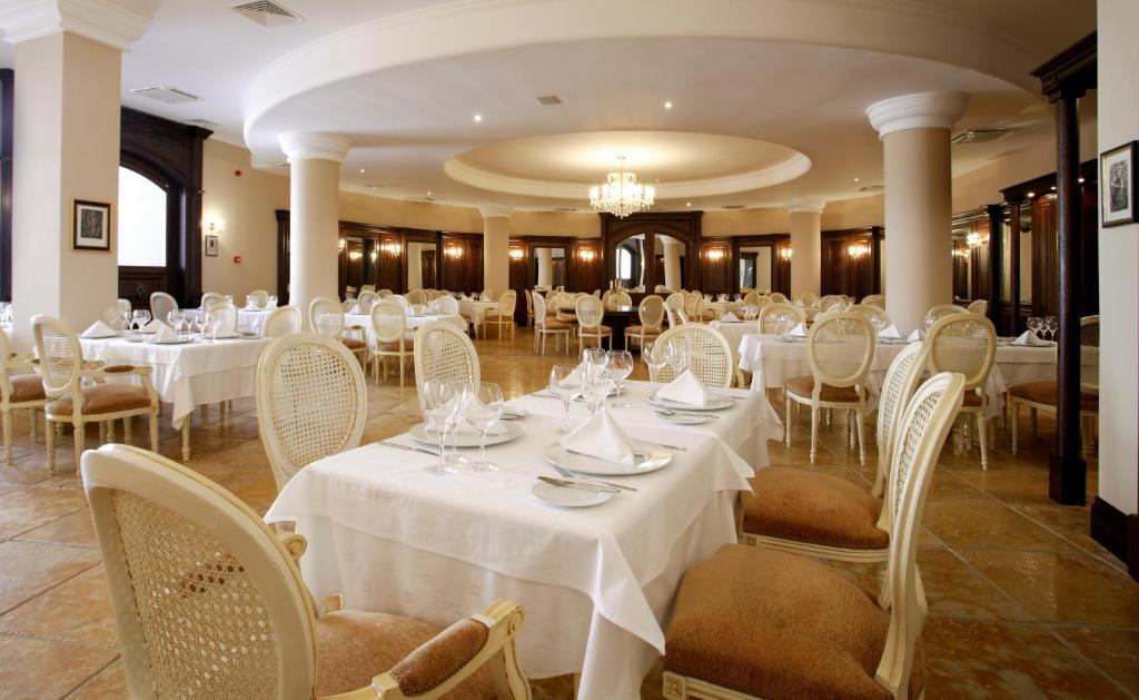 Arena Regia Hotel & Spa - Marina Regia Residence นาโวดาริ ภายนอก รูปภาพ